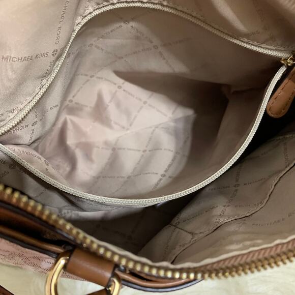 MICHAEL KORS AUSTEN Vanilla & Acorn Brown Leather Logo Satchel with XBody Strap - Picture 12 of 16